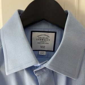 Charles Tyrwhitt Blue Dress Shirt with Spread Collar Slim Fit Non-iron